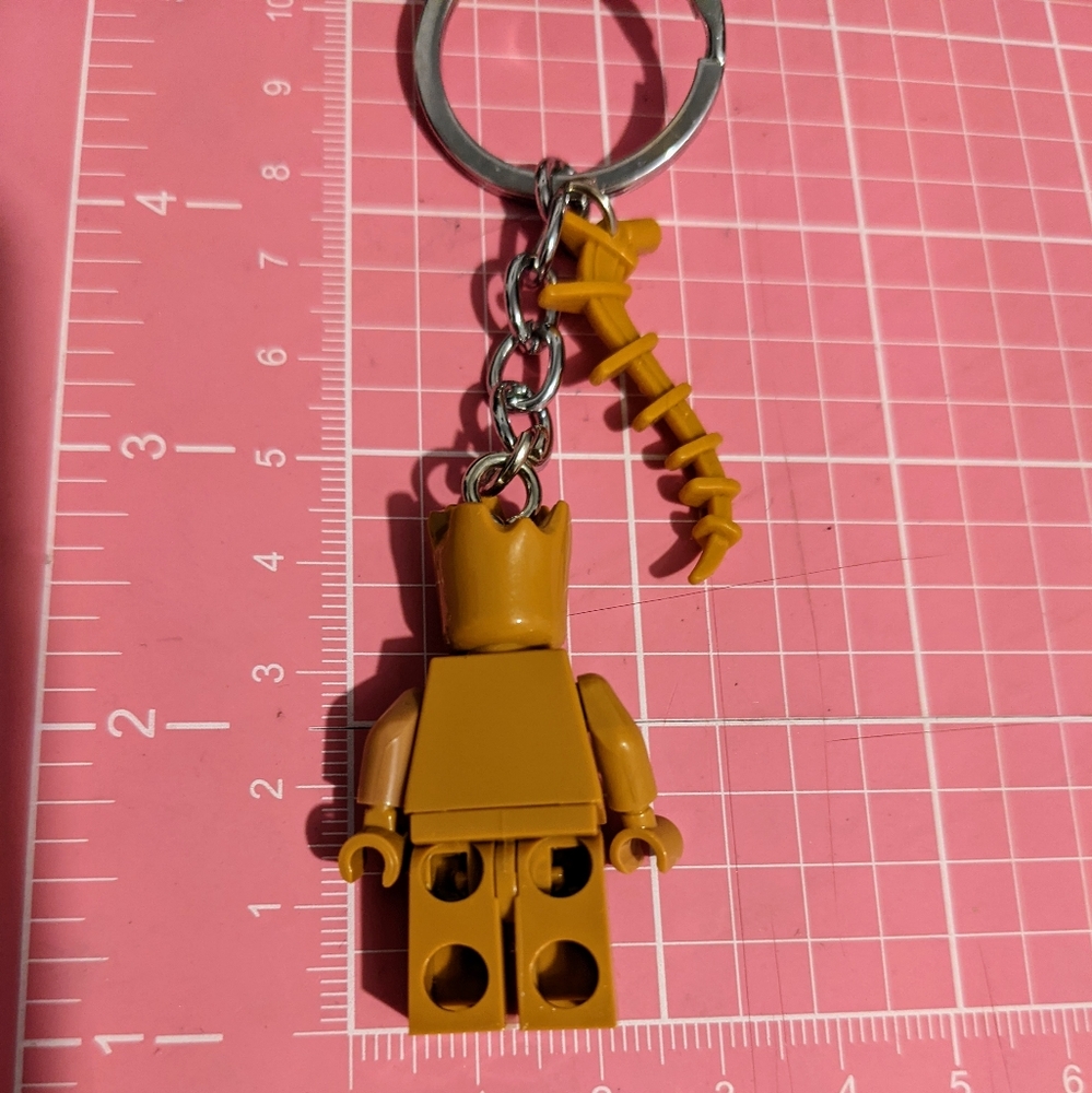 Groot Lego Keychain - Picture 3 of 3